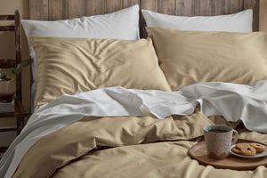 100% Organic Cotton Duvet Cover Set: 1 Duvet Cover & 2 Classic Style Pillow Cases